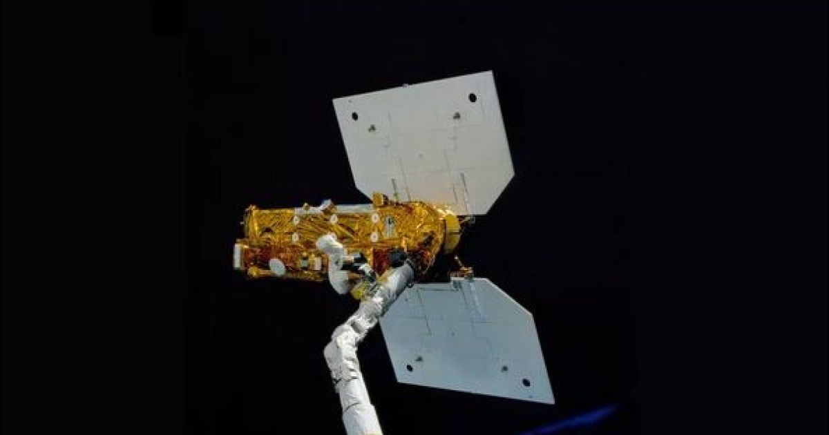 спутник NASA
